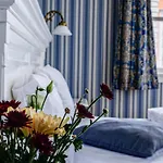 Aero Hotel