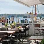 Aero Hotel 3*