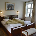 Aero